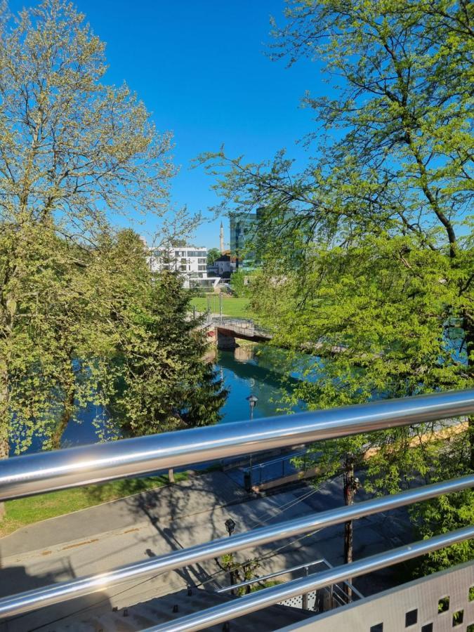 City Bridge Guest House Bihać Esterno foto